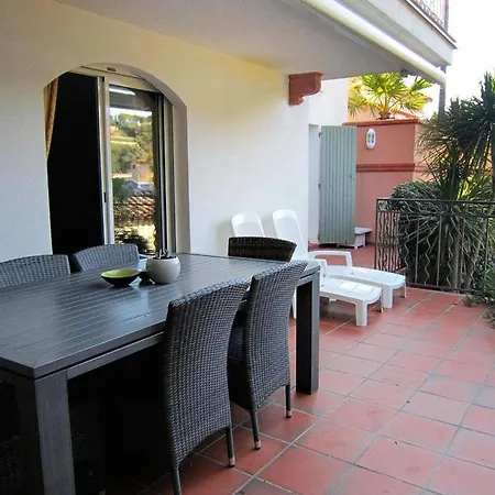 Maison De Standing Sur Le Golf Blue Greens De Maxime Nyaraló Sainte-Maxime