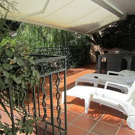 Maison De Standing Sur Le Golf Blue Greens De Maxime